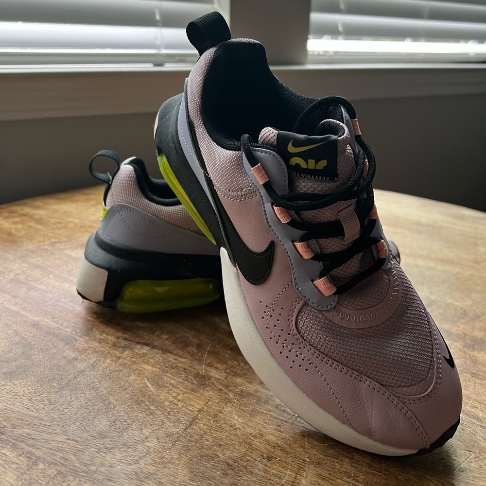 Nike Air Max Verona Running Trainers